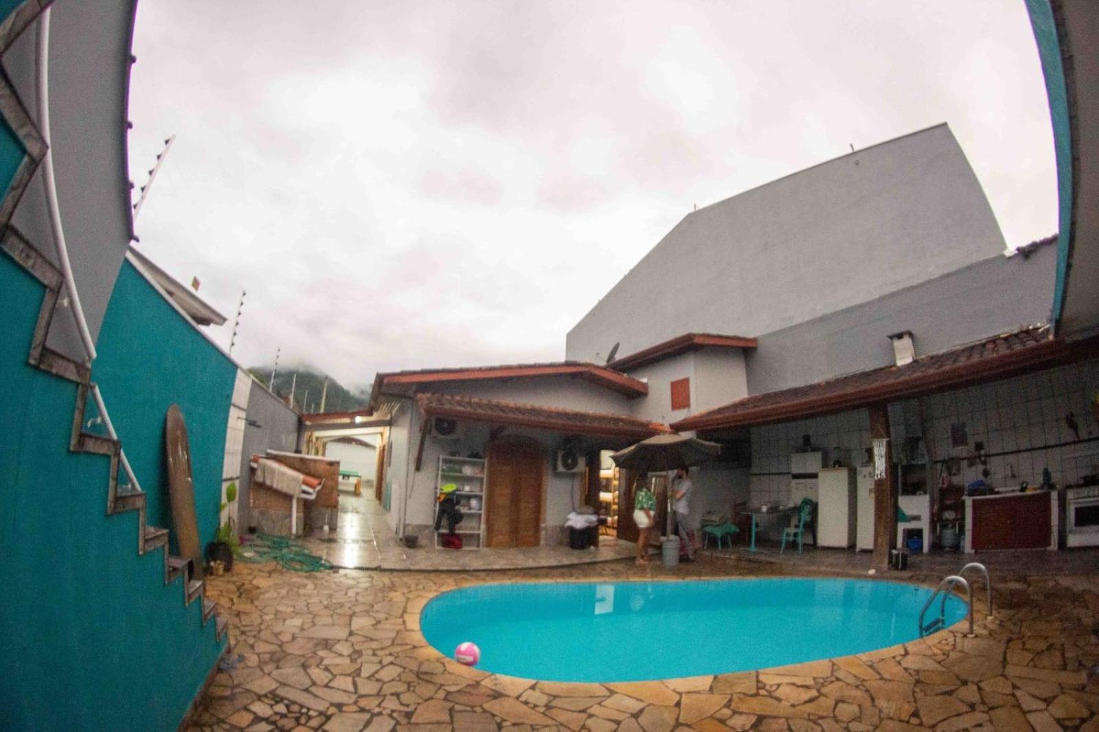 Casa 51 Hostel Ubatuba Eksteriør billede