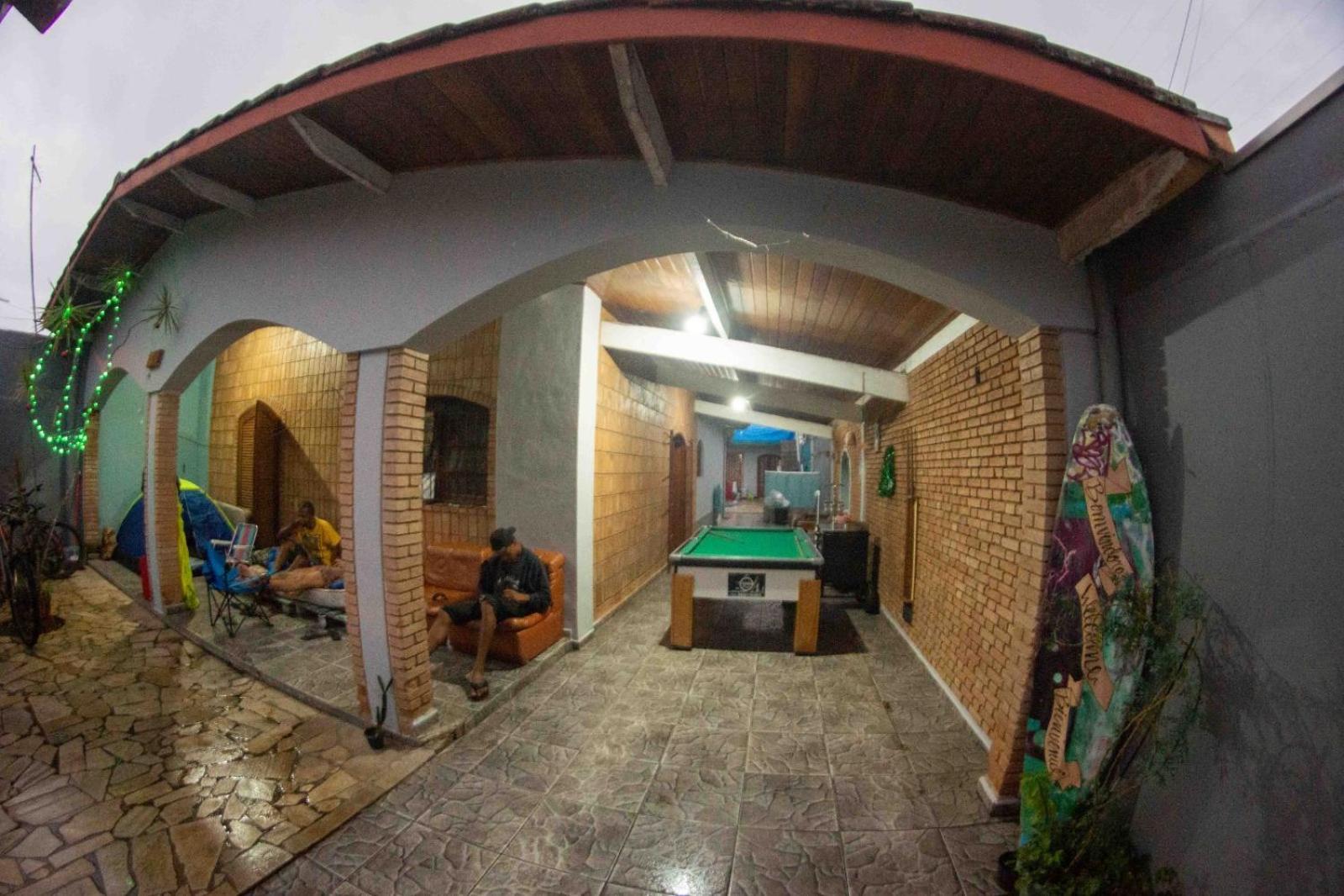 Casa 51 Hostel Ubatuba Eksteriør billede